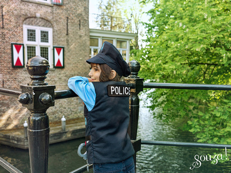 Souza! Kostium Policjanta z Czapką i Akcesoriami – strój dla chłopca 4–7 lat