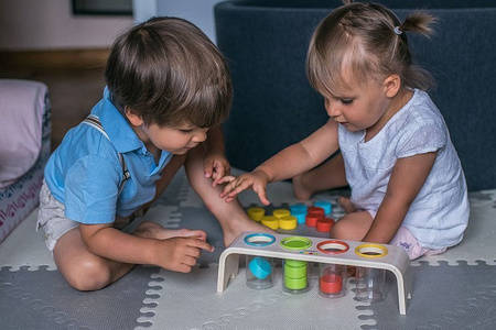 Janod Drewniana układanka sortowanie kolorów