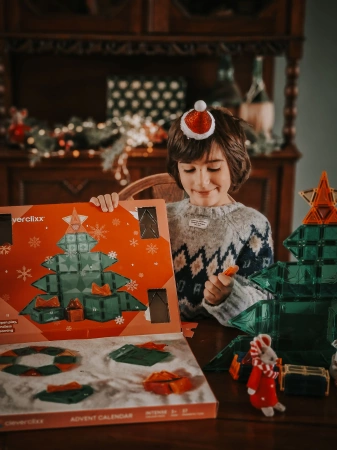 Cleverclixx – Kalendarz adwentowy 37 elementów - Magnetyczne klocki edukacyjne