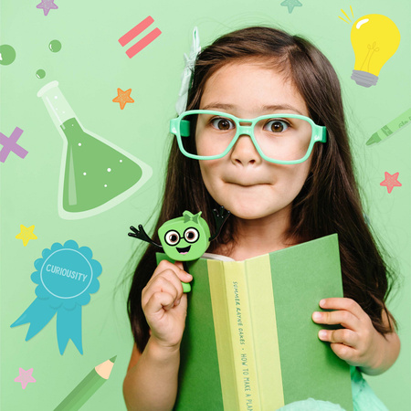 Glo Pals Postać do Kąpieli Pippa + 2 Kostki Sensoryczne Świecące w Wodzie, Zielone LED 3+