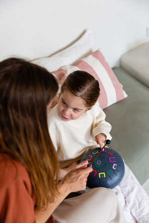 Bębenek językowy Tambu -Antracytowy Mat -11 tonów| Instrument dla dzieci i dorosłych