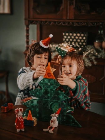 Cleverclixx – Kalendarz adwentowy 37 elementów - Magnetyczne klocki edukacyjne