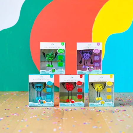 Glo Pals Postać do Kąpieli Lumi + 2 Kostki Sensoryczne Świecące w Wodzie, Fioletowe LED 3+