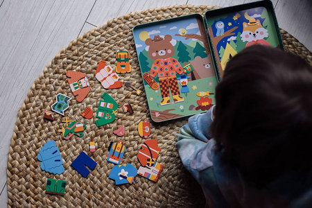 Mudpuppy Magnetyczne postacie Wesoły biwak