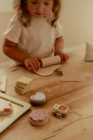 Little Dutch Zestaw do pieczenia FSC – drewniana zabawka kulinarna dla dzieci 3+