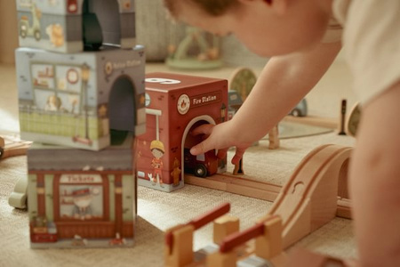 Little Dutch Wieża do układania + 6 autek FSC – edukacyjny zestaw klocków i pojazdów dla dzieci 12m+