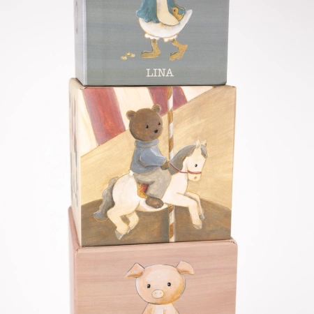 Egmont Toys – Piramida tekturowa Przyjaciele - Edukacyjne pudełka do układania