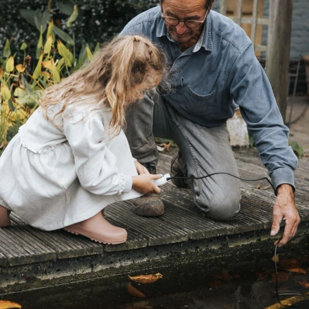 Kidywolf - Podświetlana kamera z ekranem LED dla dzieci +6 | elastyczna kamera do eksploracji